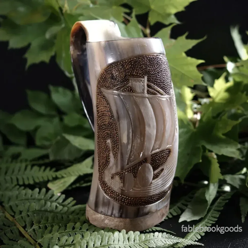 Handsnidad hornmugg, vikingskepp - Bild 3