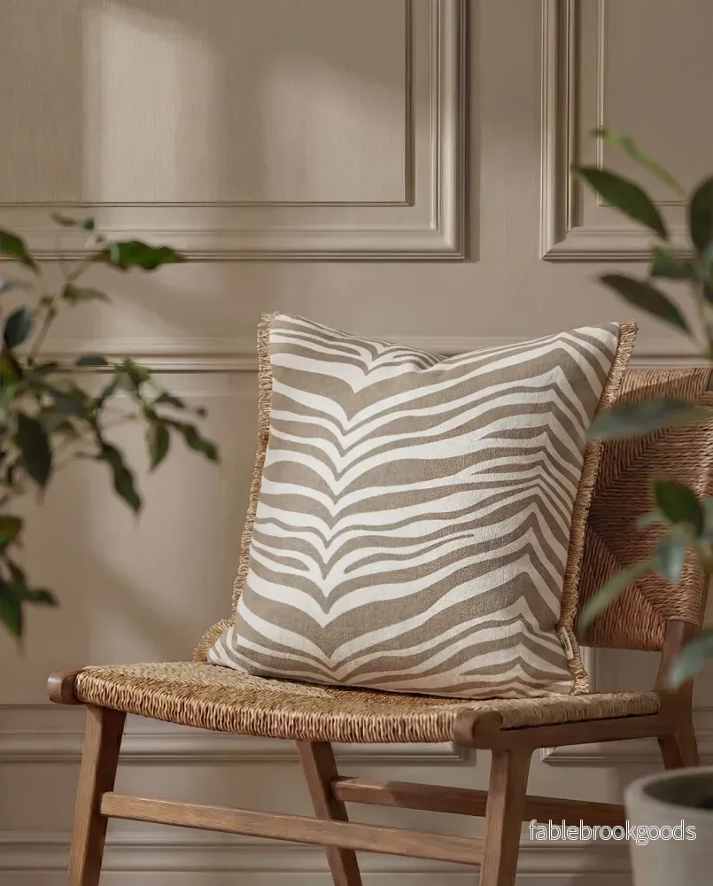 Kudde Zebra Simply Taupe - Bild 3