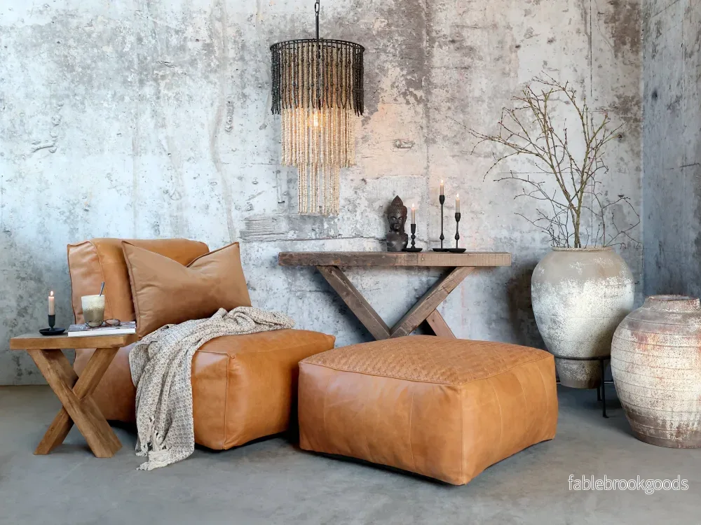 Lounge sittpuff i läder
