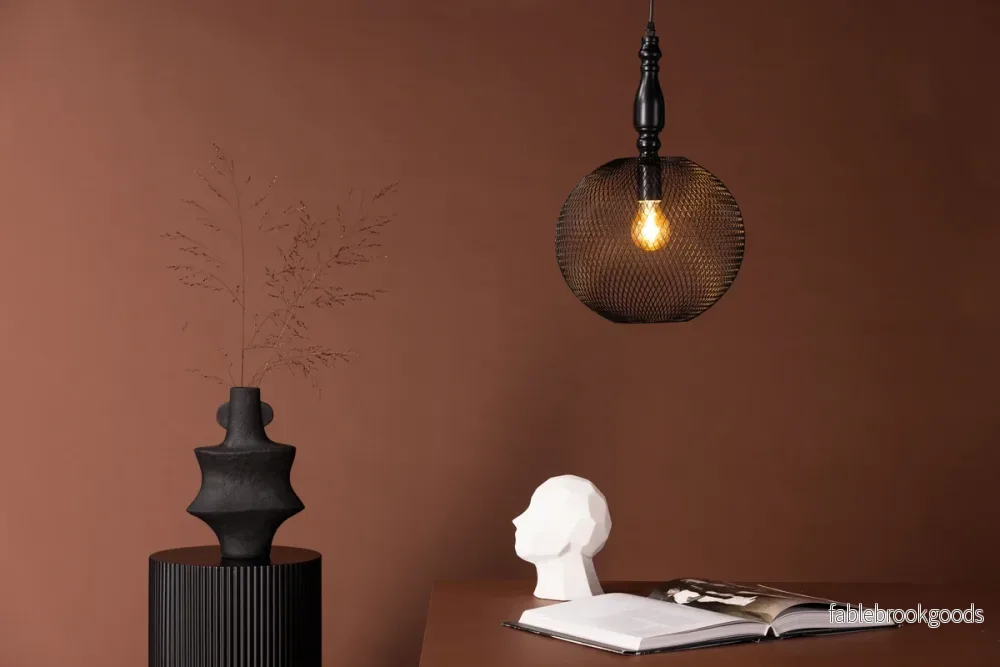 Valence Taklampa Svart | Venture Home