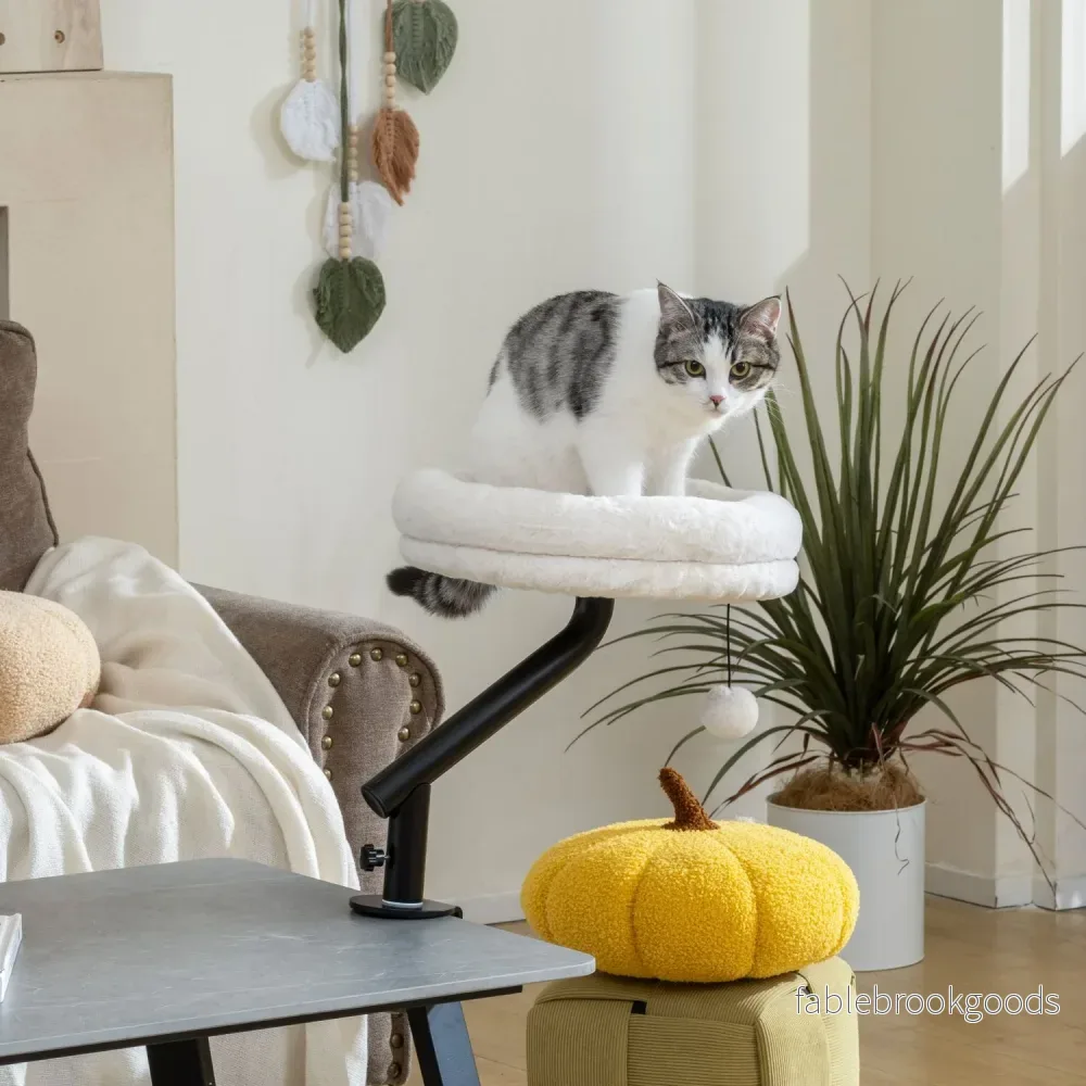 Kattbädd, 360° roterande, justerbar höjd, krämfärgad - Bild 2
