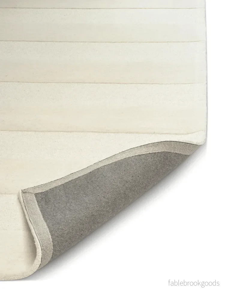 Måttanpassad Matta Stripe Boucle Ivory