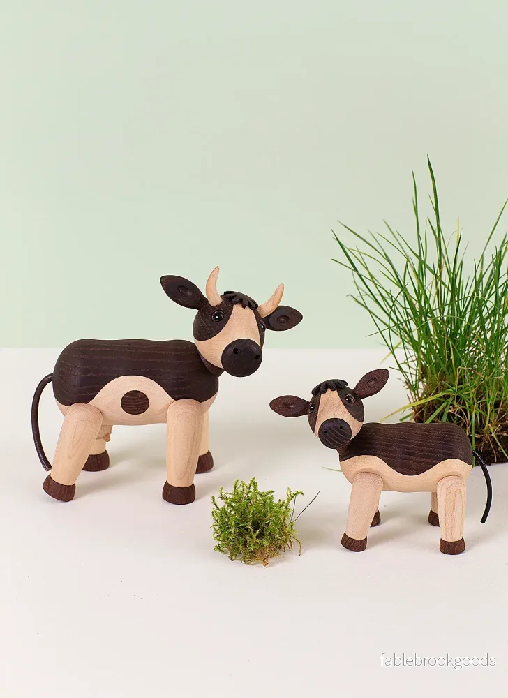 Dandy Kalv – Träfigur Dekoration 9cm Lönn - Bild 2