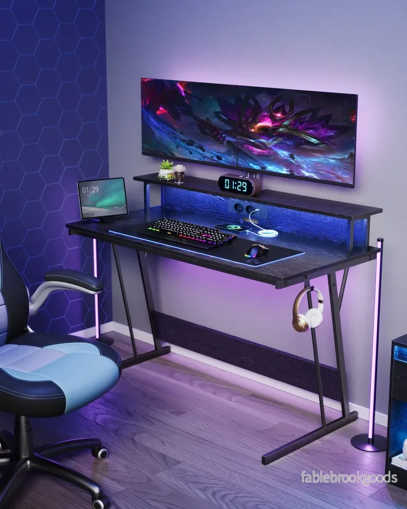 Skrivbord med monitorstativ – 135 cm – svart - Bild 2