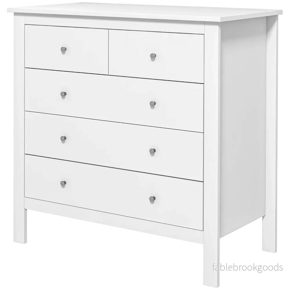 Vit byrå med 5 lådor, anti-tilt, 79×39,5×80,5 cm Vit byrå med 5 lådor, anti-tilt, 79×39,5×80,5 cm