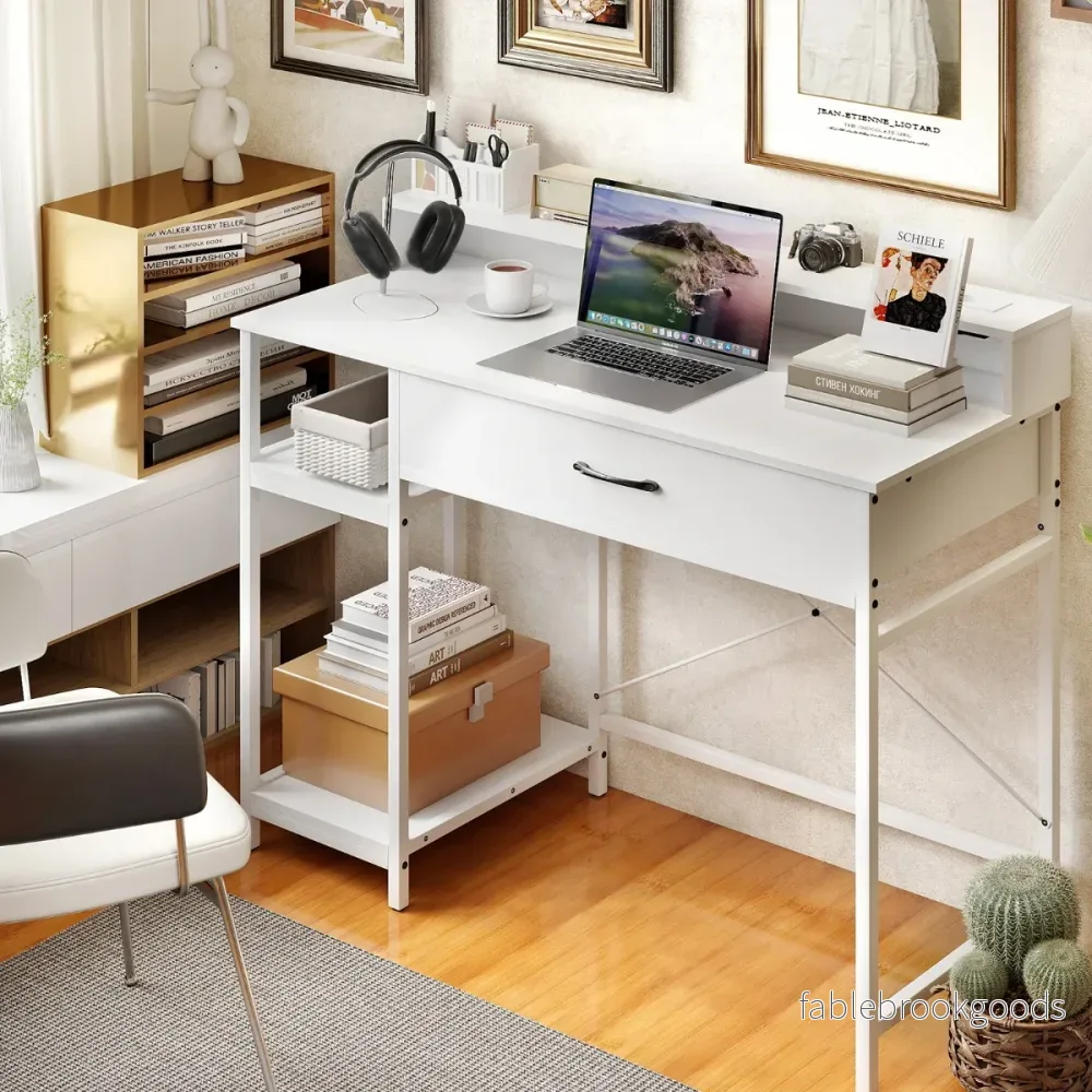 Datorbord – med Eluttag Homeoffice Schreibtbord Upplägg Skåp och Öppna Regaler – 2 – Vit - Bild 3