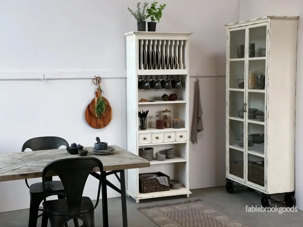 Vitt vitrinskåp i rustik lantlig stil – 200 cm - Bild 3
