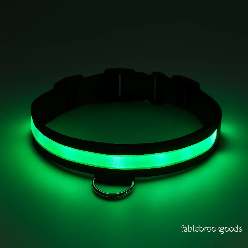 Uppladdningsbart LED Hundhalsband – säkerhet och stil Uppladdningsbart LED Hundhalsband – säkerhet och stil
