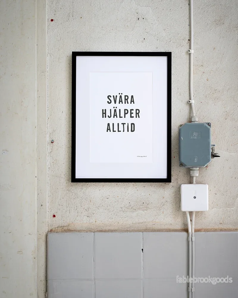 Svära hjälper alltid | Stansad Svära hjälper alltid | Stansad