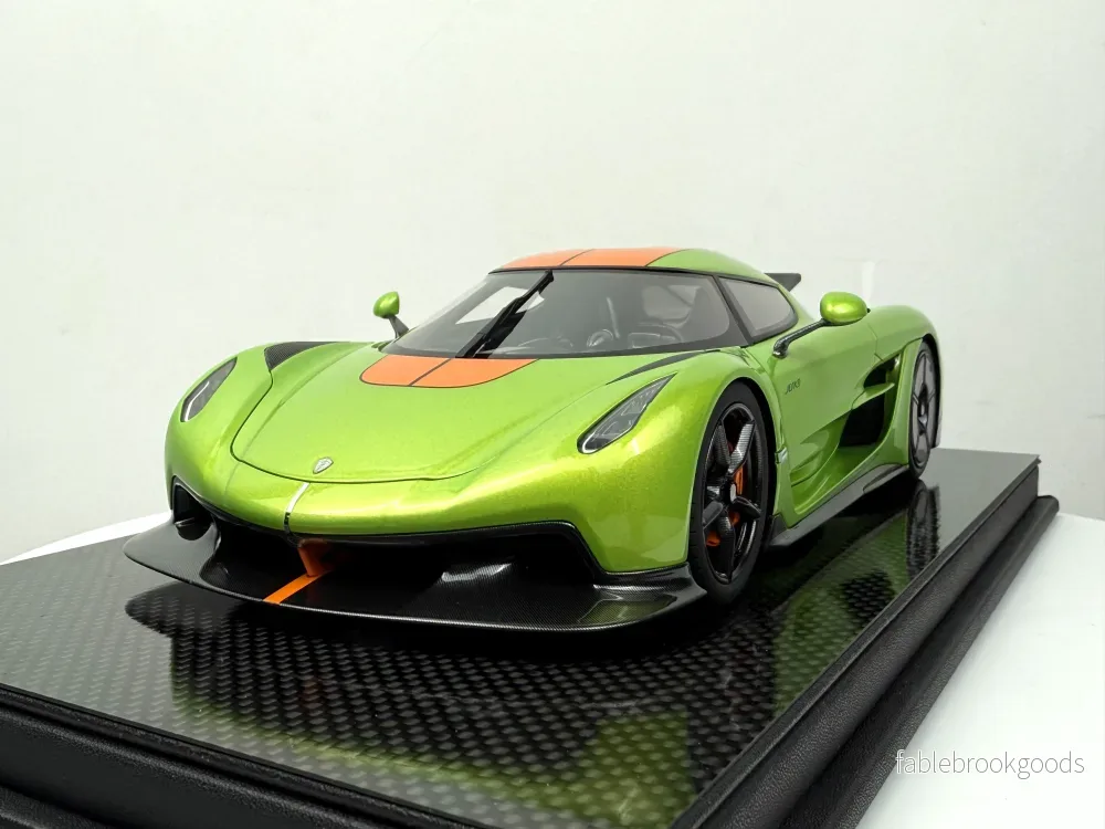 Koenigsegg Jesko Absolut – Venom Line Edition 1:18