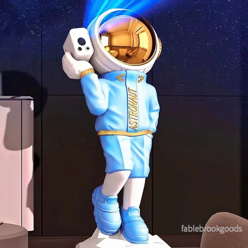 Astronaut Figurine with Projector Lamp - Bild 2