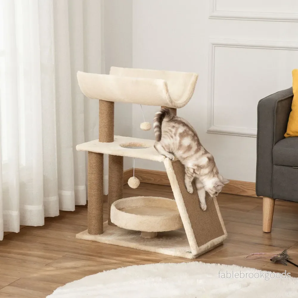 Liten kattskrapstolpe med säng och lekboll – 76 cm - Bild 2