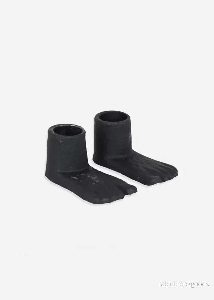 Ljusstake i järn, Fötter Ljusstake i järn, Fötter