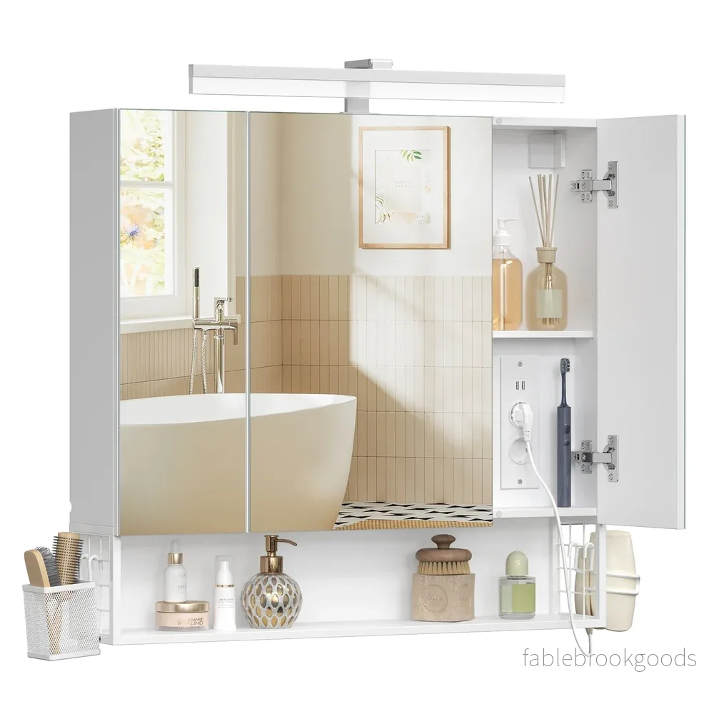 Spiegelkast – 3 Spiegeldeuren – Met Verlichting – Met Stopcontact – Wolkenwit Spiegelkast – 3 Spiegeldeuren – Met Verlichting – Met Stopcontact – Wolkenwit