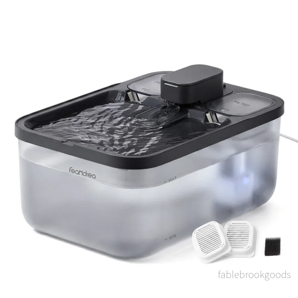 Kattenfontein – 4,5 Liter – Fluisterstil – 3 Filters – Zwart Kattenfontein – 4,5 Liter – Fluisterstil – 3 Filters – Zwart