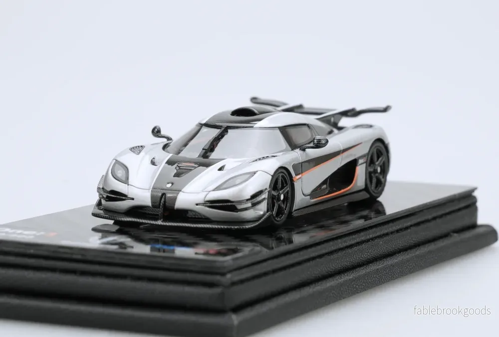 Koenigsegg 1:1 – Open Silver Edition 1:64