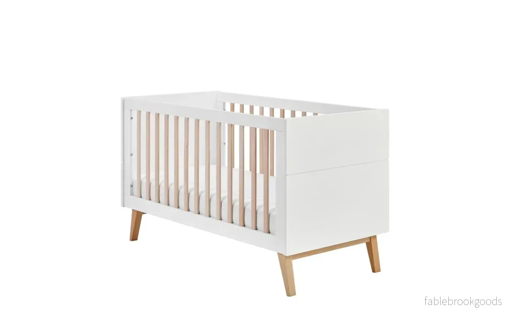 Sara Bed/Cot, 3 growing functions 140 x 70 cm White color