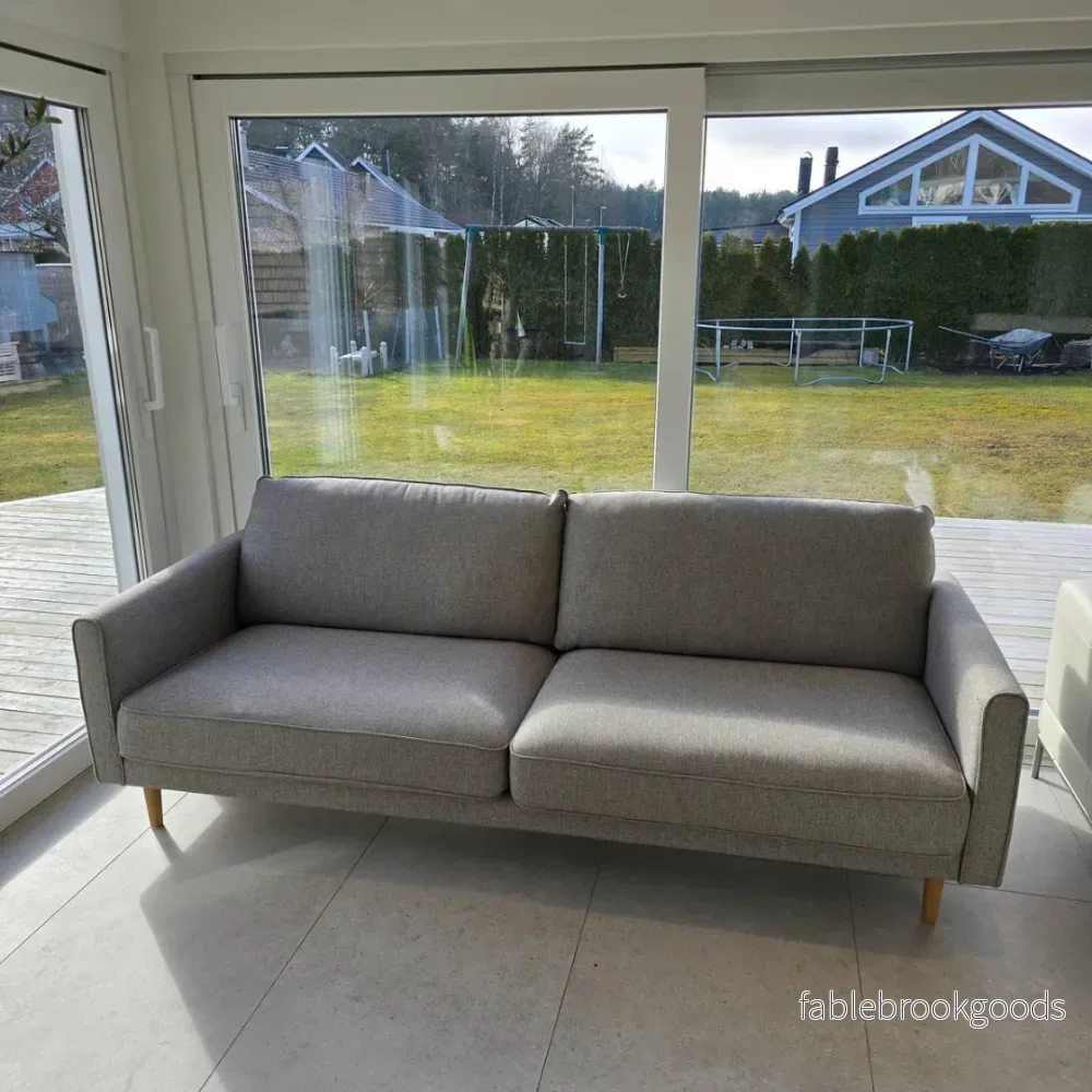 Ikea Ringstorp 3-sits soffa - Designad av Maja Ganszyniec
