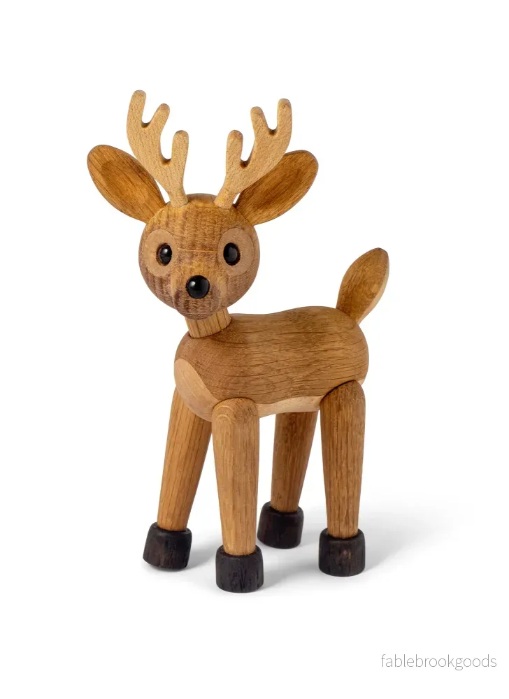 Spirit Rådjur 19cm – Träfigur i Ek Spirit Rådjur 19cm – Träfigur i Ek