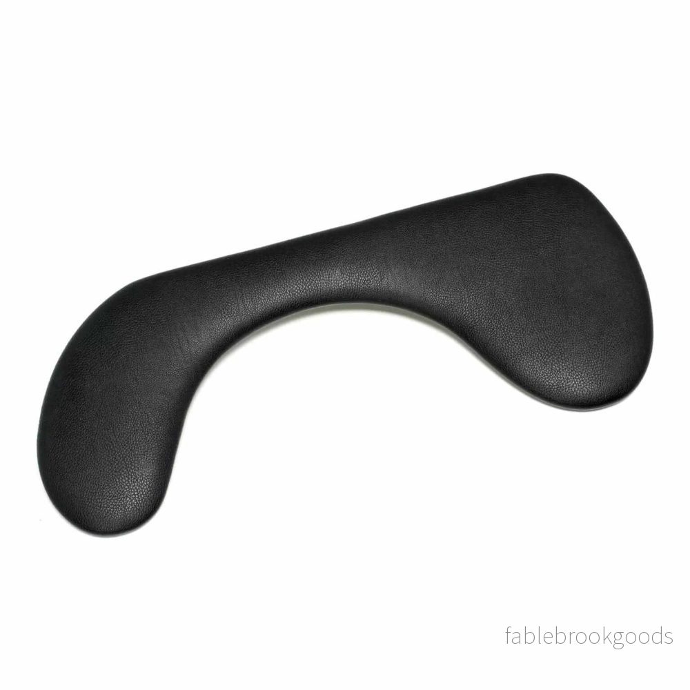 Underarmstöd B:70 cm x H:28 cm konstläder